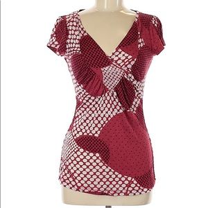 🍭$4 WHEN BUNDLED! Vanity M Stretchy V-Neck Top